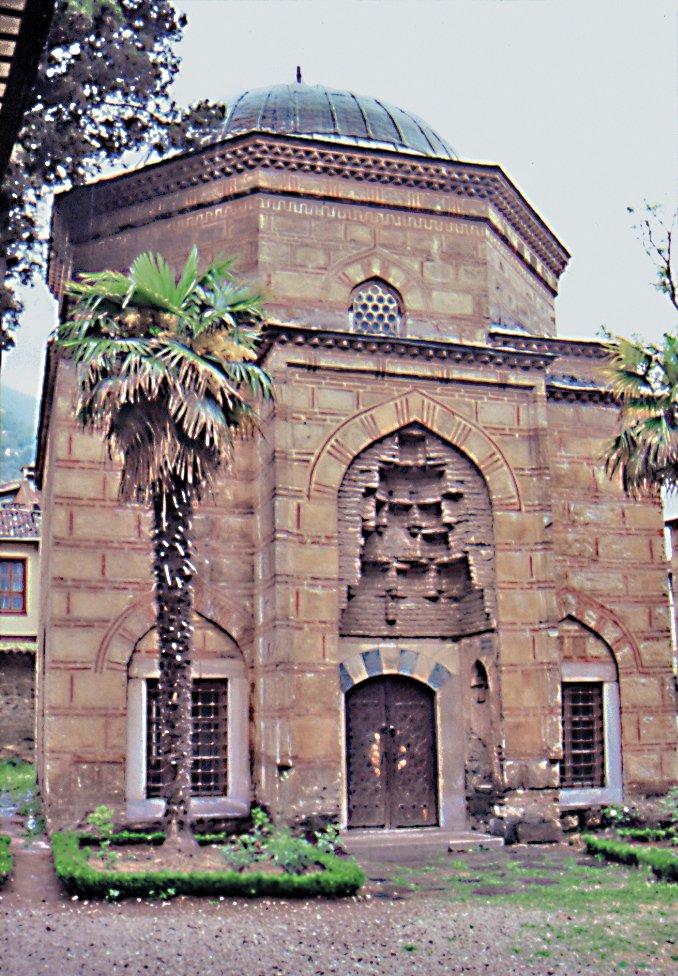 Gülruh Hatun Türbesi – Bursa