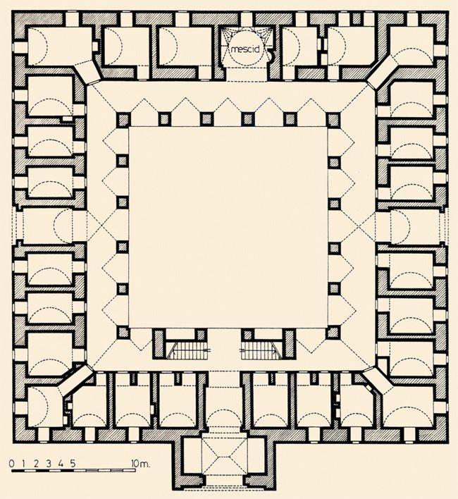 Hacı İvaz Paşa’nın Yeşilcami Külliyesi’ne vakıf olarak inşa ettiği Geyve Hanı’nın planı