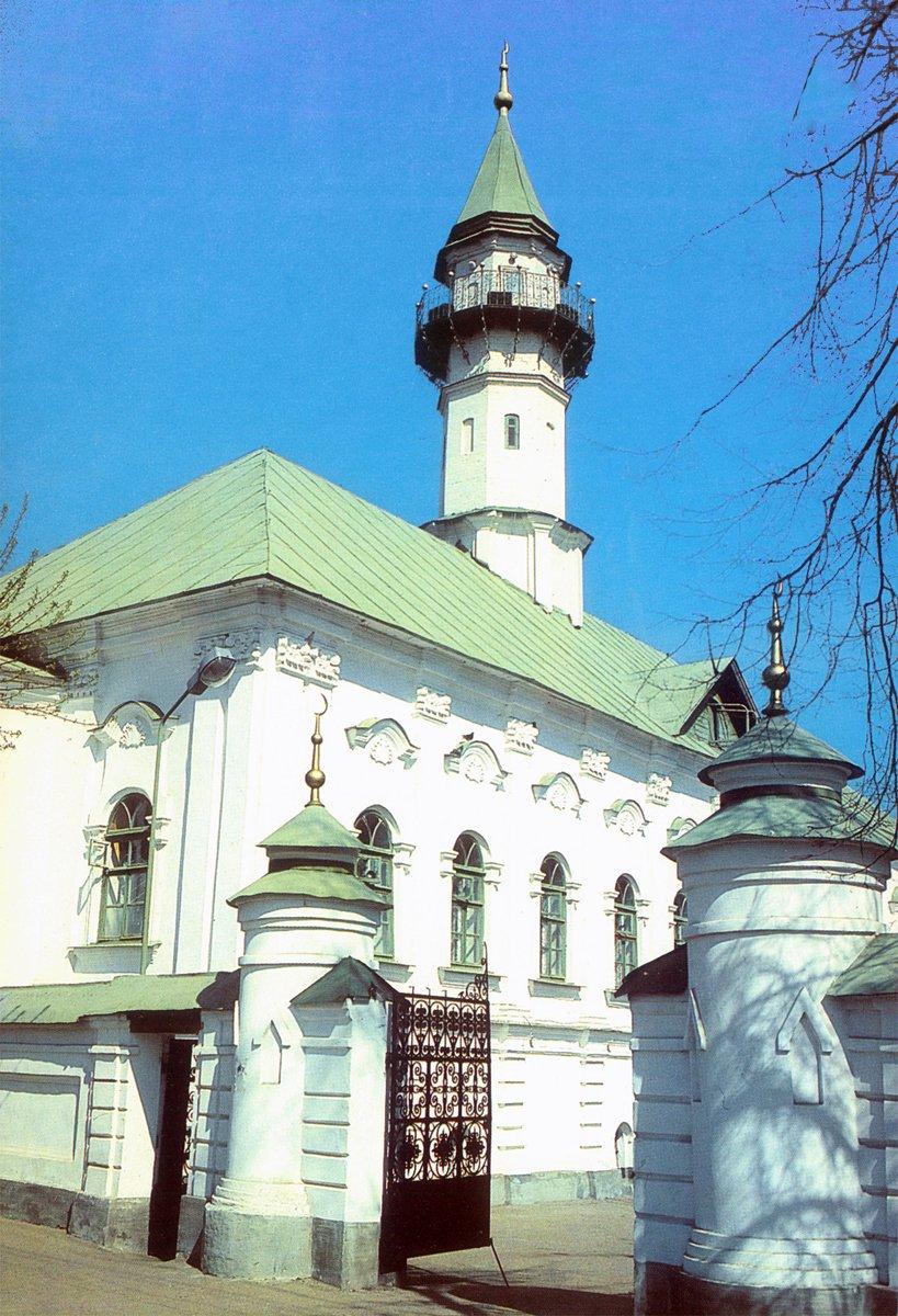 Çariçe II. Katerina’nın izniyle inşa edilen Kazan Mercânî Camii – Tataristan