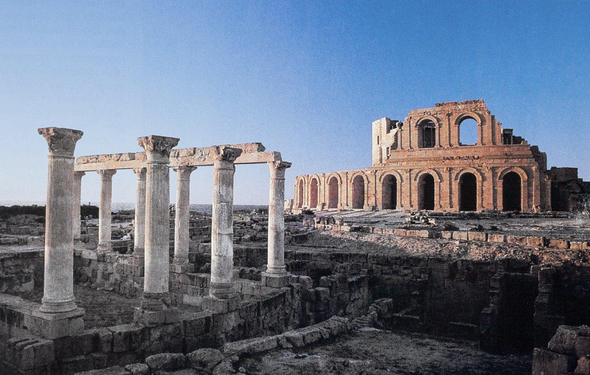 Trablusgarp’ın 70 km. kuzeybatısında Sabratha’daki Roma kalıntıları
