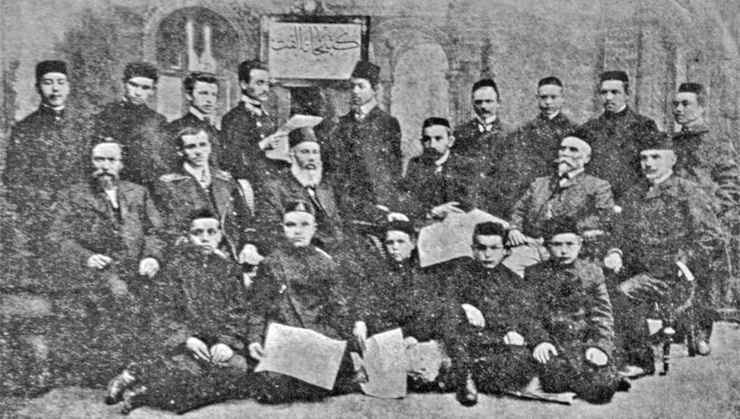 Abdürreşid İbrahim Ülfet gazetesi idarecileriyle birlikte (1904)