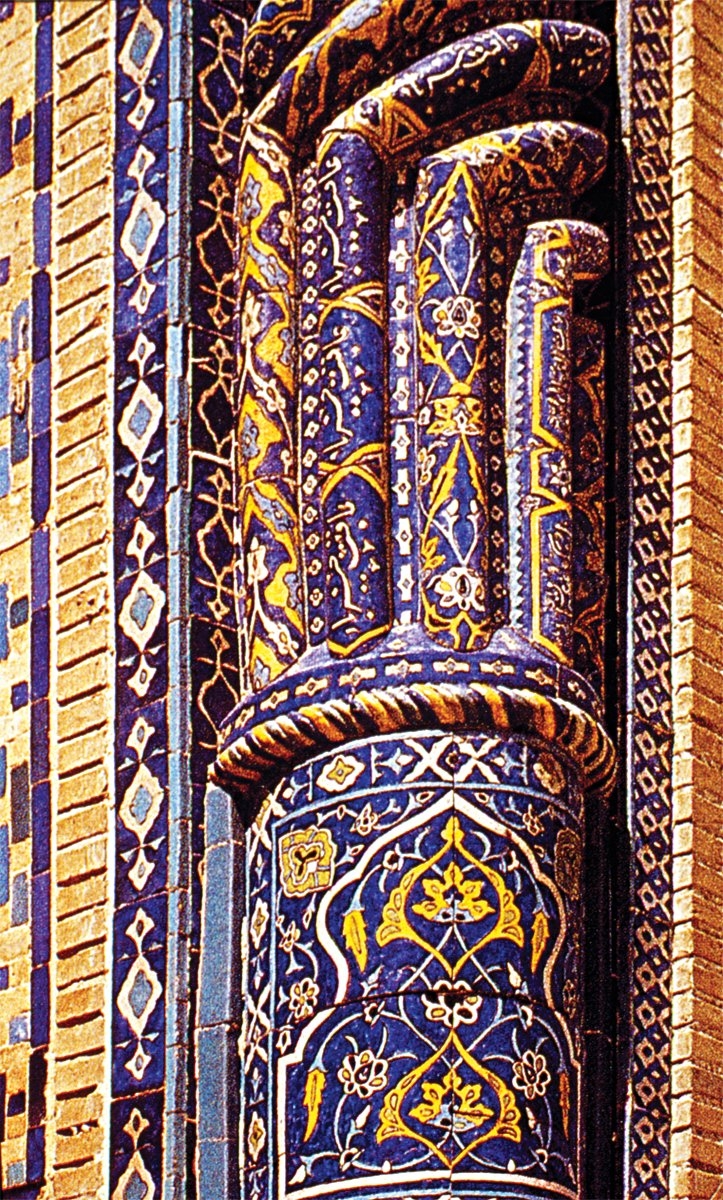 Karakoyunlu Hükümdarı Cihan Şah döneminde Tebriz’de inşa edilenGökmescid’in çinilerinden bir detay