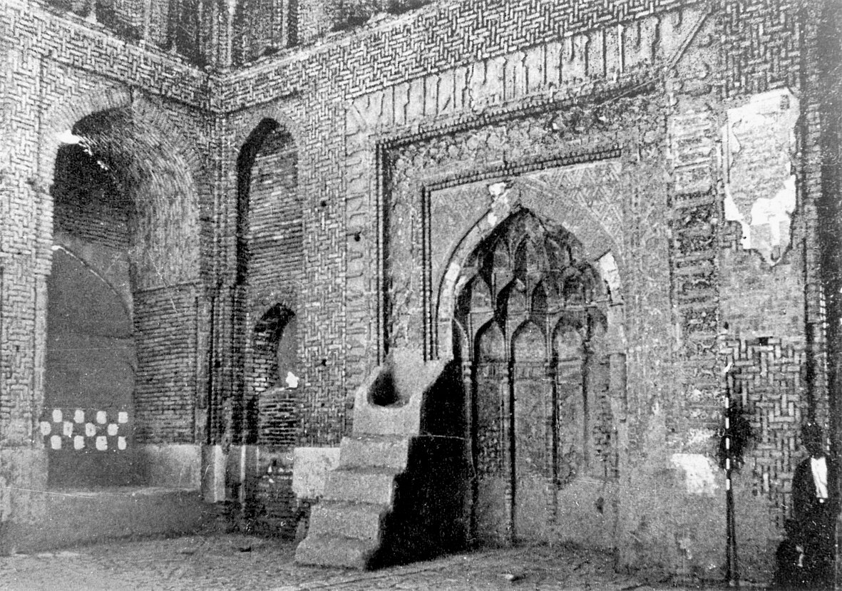 1134 tarihli Bersiyân Cuma Camii - İsfahan/İran