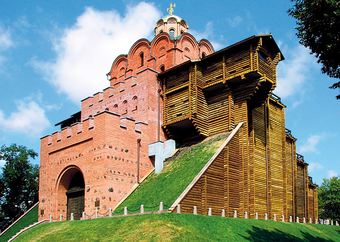 Kiev’de tarihî Altın Kapı – Ukrayna