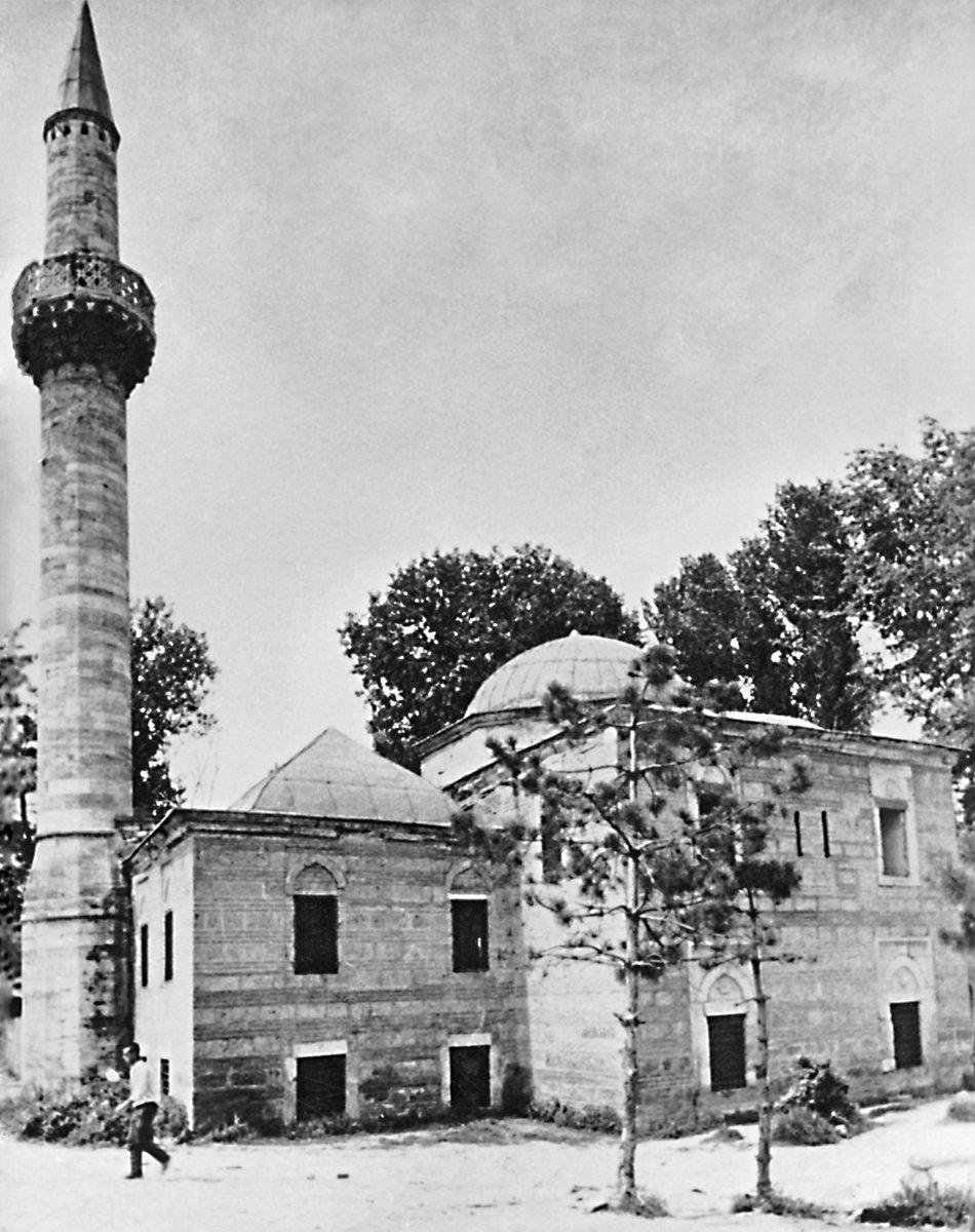 Alaca İshak Bey Camii – Üsküp/Makedonya