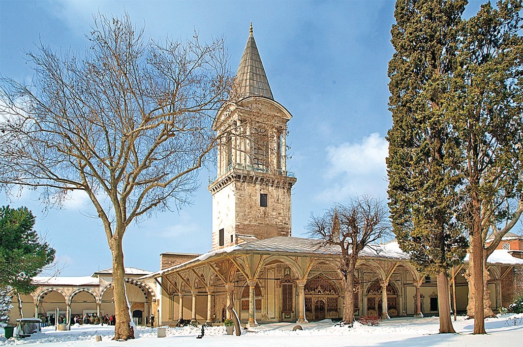 Topkapı Sarayı’nda Adalet Kulesi ve Dîvân-ı Hümâyun