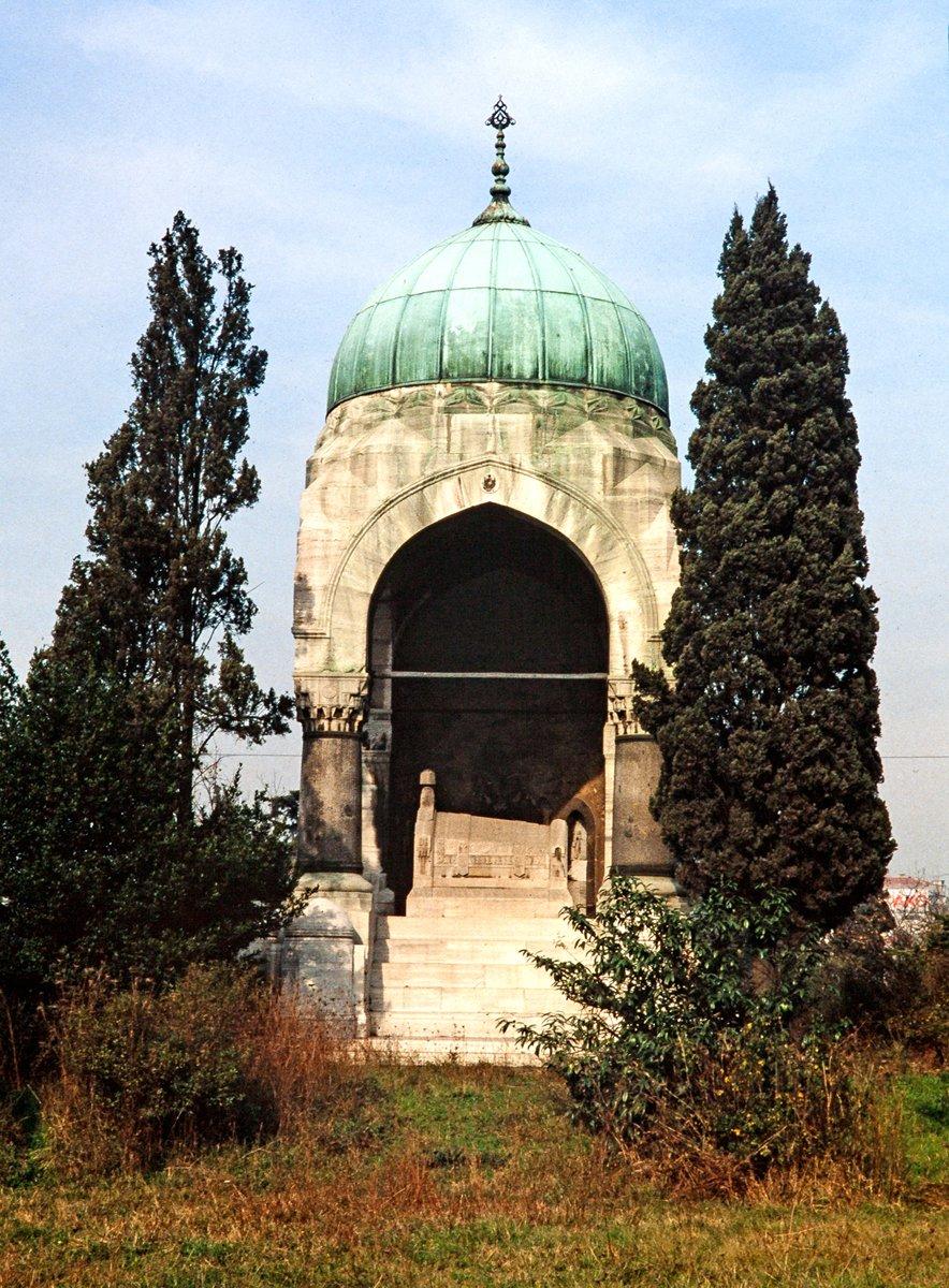 Mahmud Şevket Paşa’nın Hürriyet Tepesi’ndeki türbesi – Şişli/İstanbul