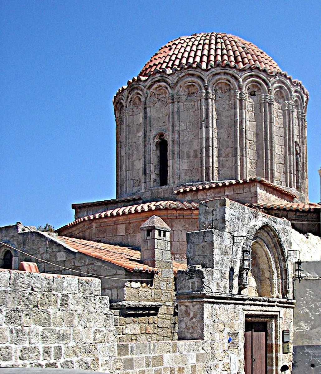 Hurmalı Medrese’nin mescid yapılan şapeli – Rodos
