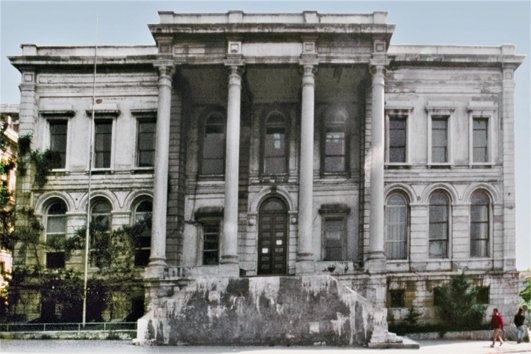 Tanzimat üslûbunda yapılan resmî yapılardan Maçka Karakolu – Beyoğlu/İstanbul