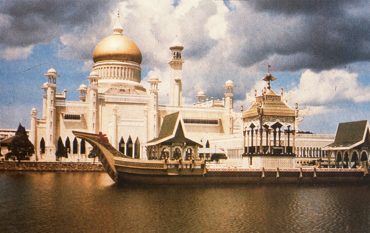 Sultan Ömer Ali Seyfeddin Camii –Bender Seri Begavan/Bruney