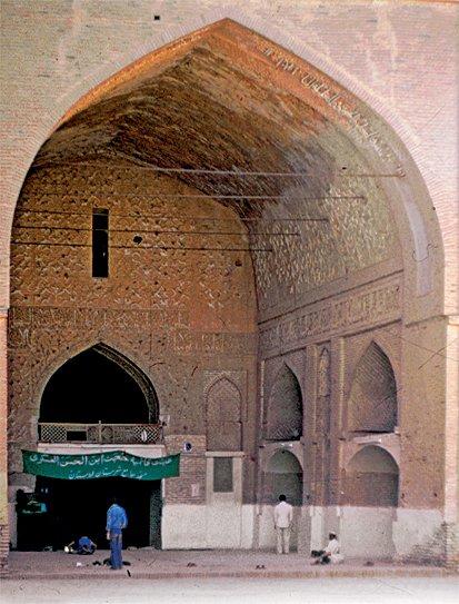 Erdistan Cuma Camii’nin güney eyvanı – İran