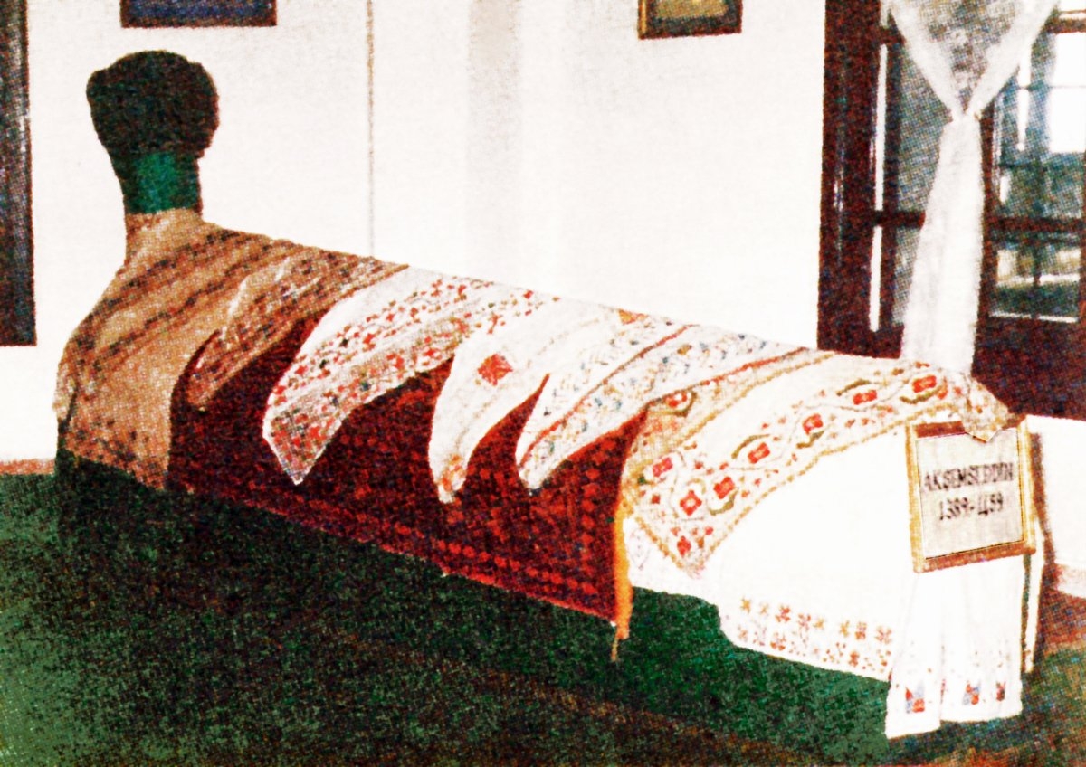 Akşemseddin’in sandukası