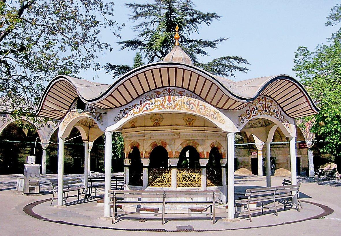 Lüleburgaz Sokullu Mehmed Paşa Camii’nin şadırvanı