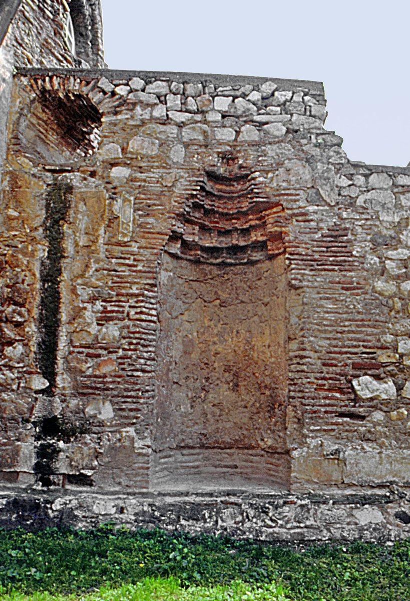 İznik Ayasofya Camii’nin mihrabı