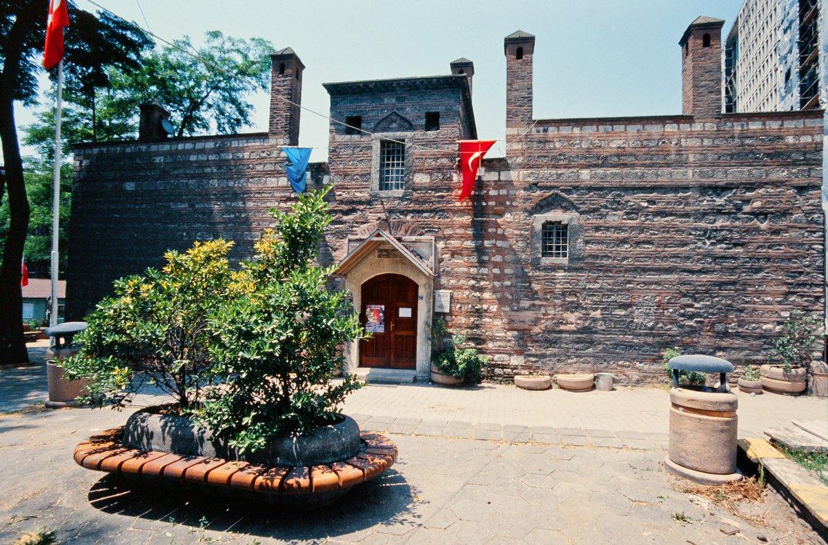 Saraçhane’deki Ankaravî Mehmed Emin Efendi Medresesi – Fatih/İstanbul