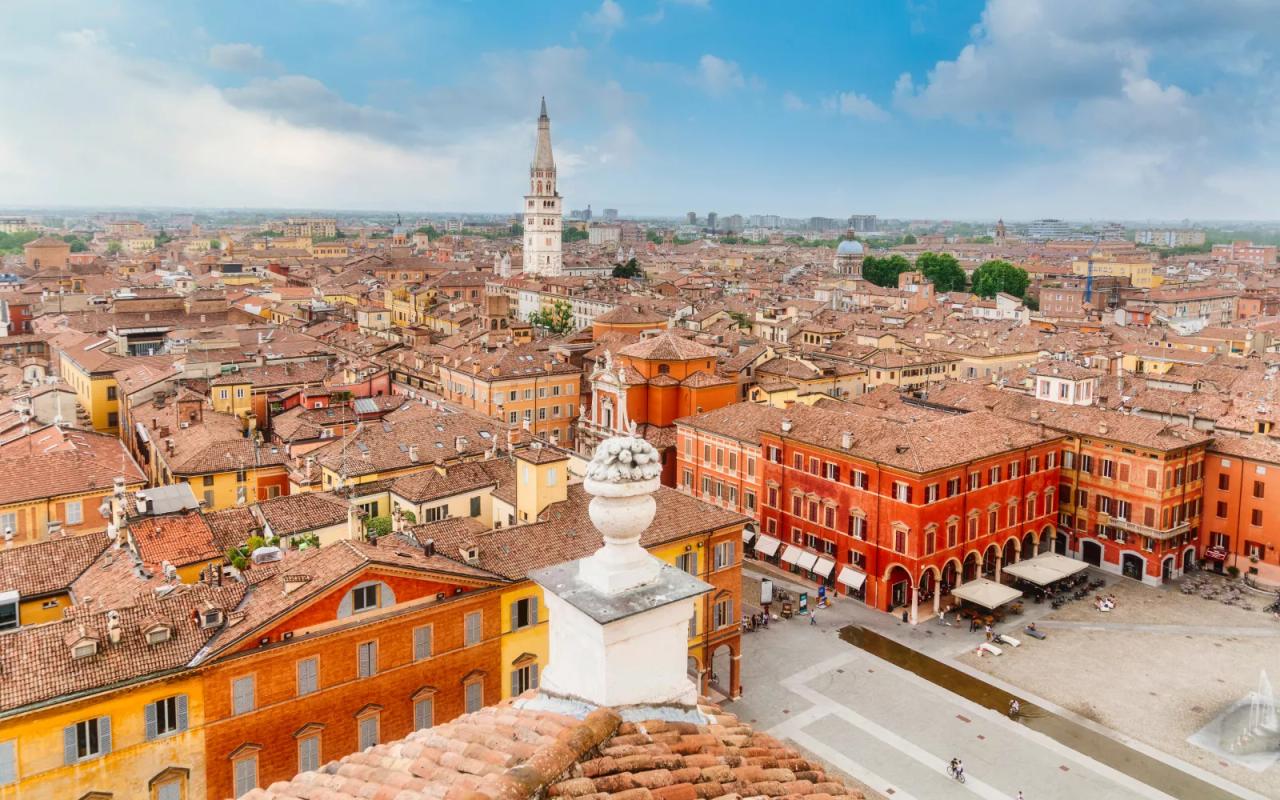 1600X1000_storia_e_curiosita_su_modena_1-3.webp