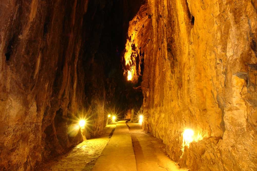 20180503120011887_Zindan Mag.4.jpg