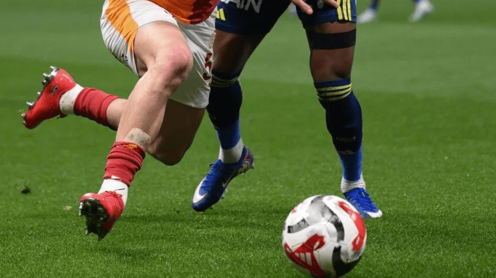 Galatasaray - Fenerbahçe Derbisi (26 Ekim 2026) image
